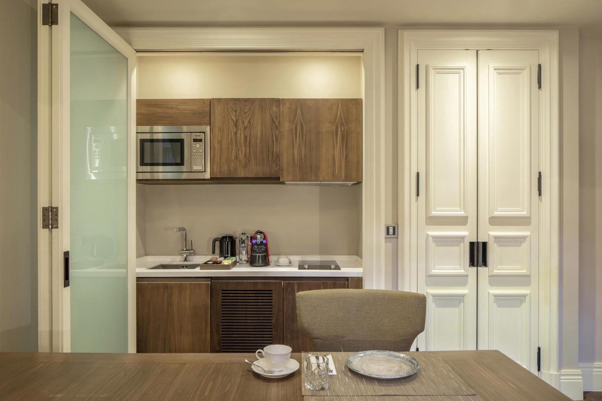 The Bank Hotel Istanbul, A Member Of Design Hotels Exterior photo