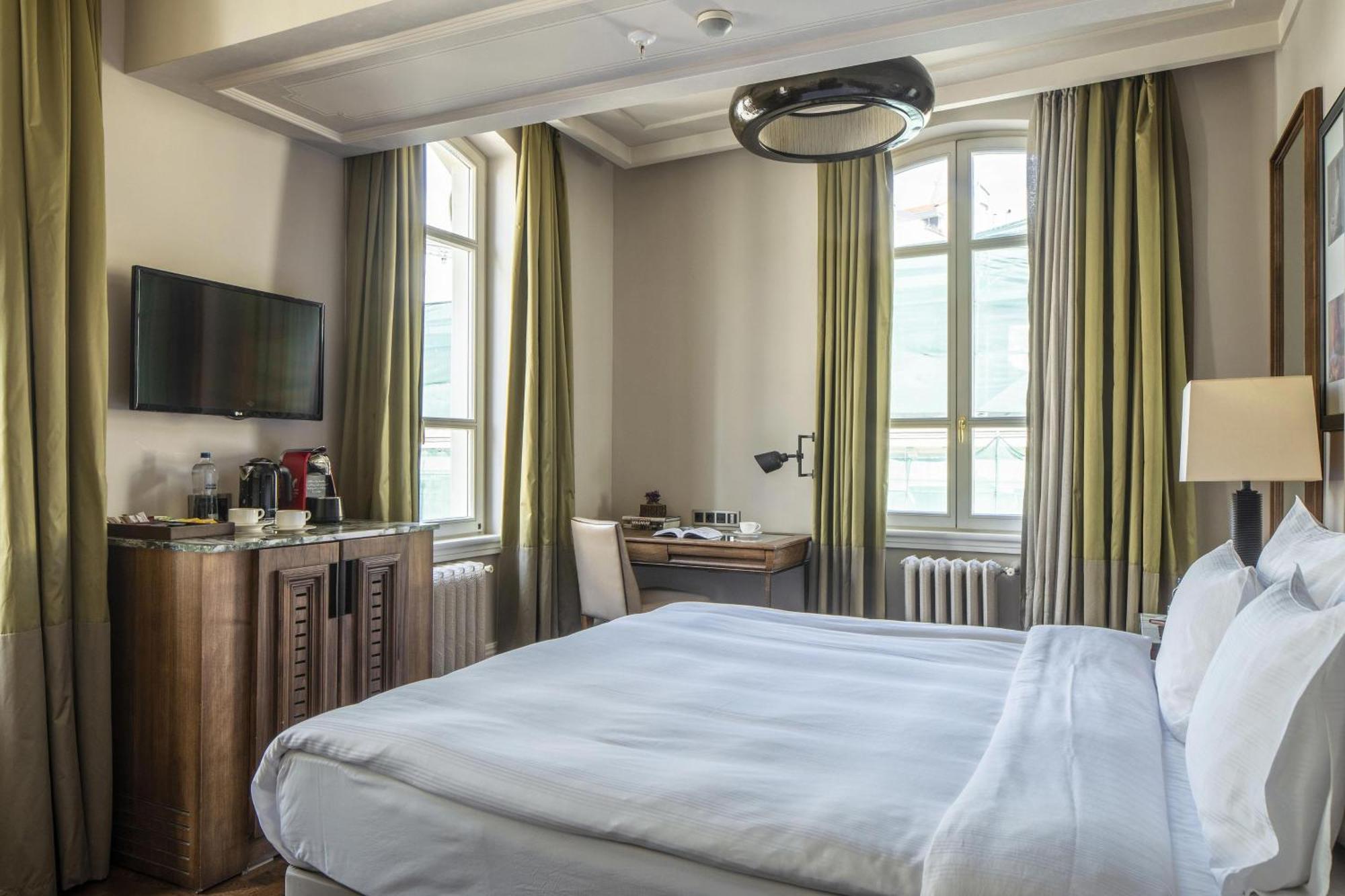 The Bank Hotel Istanbul, A Member Of Design Hotels Exterior photo